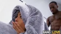 Reproducir Luna Star folla bien con el hombre más futuro del vecindario