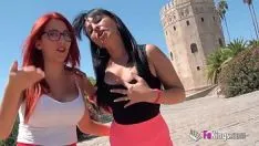 Reproduzir Filmes xxx na floresta, morena é lambida com a língua no cu