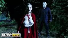 Abspielen Außergewöhnliche Sexorgie in der Halloween-Nacht, weil sie aus der Routine ausbrechen wollen