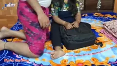 Reproducir Esposa india caliente Jauli Chaupada Garganta profunda y paseo en vaquera