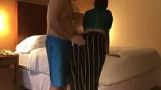 Reproducir Mujeres xxx maduras que tienen traseros grandes follan con un bebé nuevo