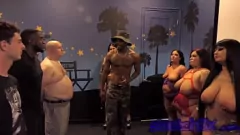 Jouer Big Pornstar Orgy interrazziale: Stretch Boot Camp EP 1