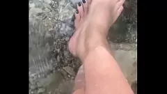 Play Aish's Sexy Feet Fetish - Hot Indian Soles Underwater
