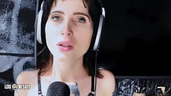 تشغيل الديوث الألماني ASMR الخيال مع Lou Nesbit و Lia Louise